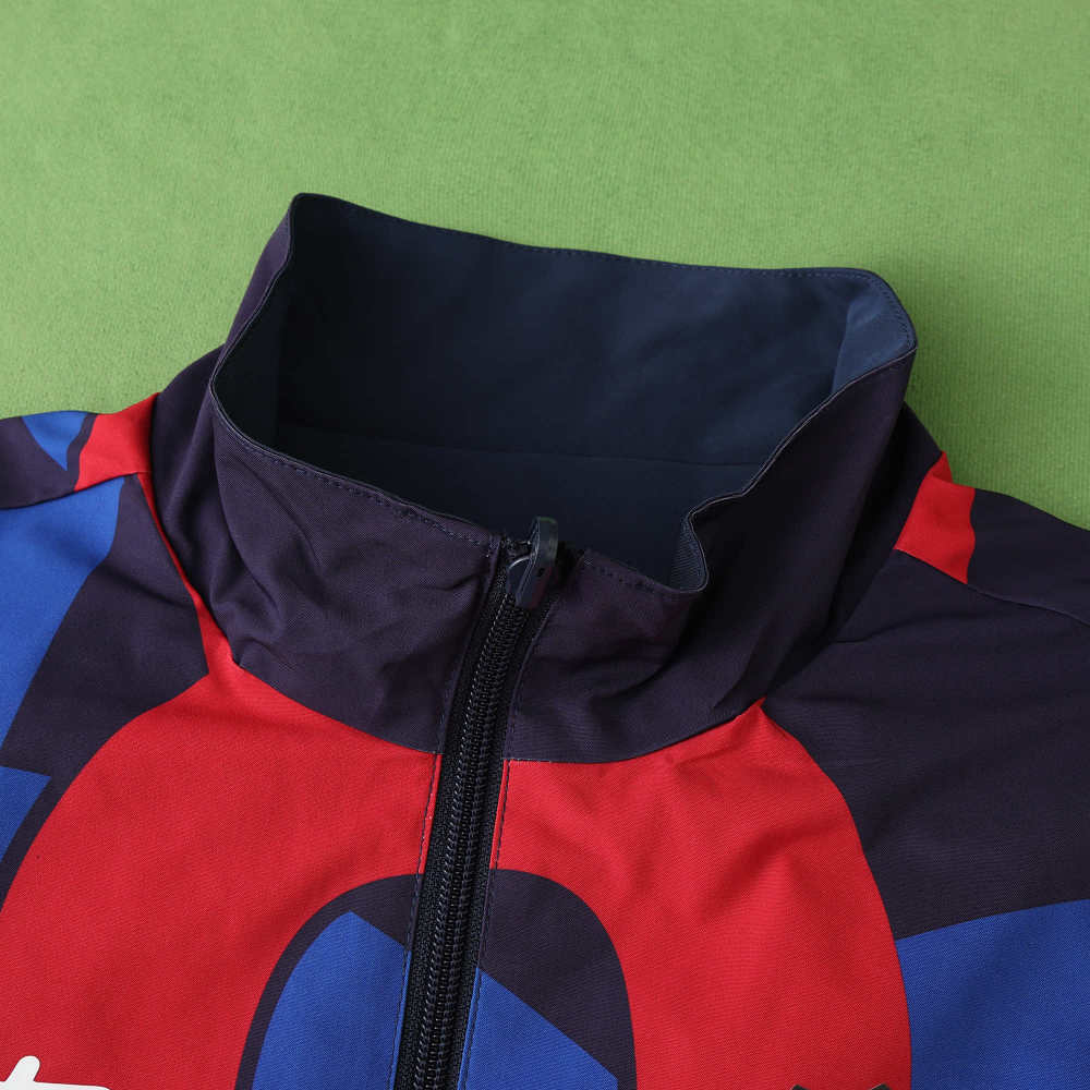 2425 FC Barcelona / Barça Wear on both sides windbreaker