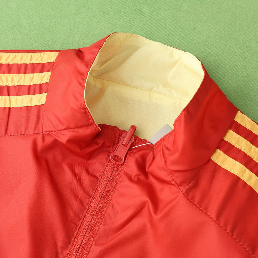 2425 Spain Wear on both sides windbreaker