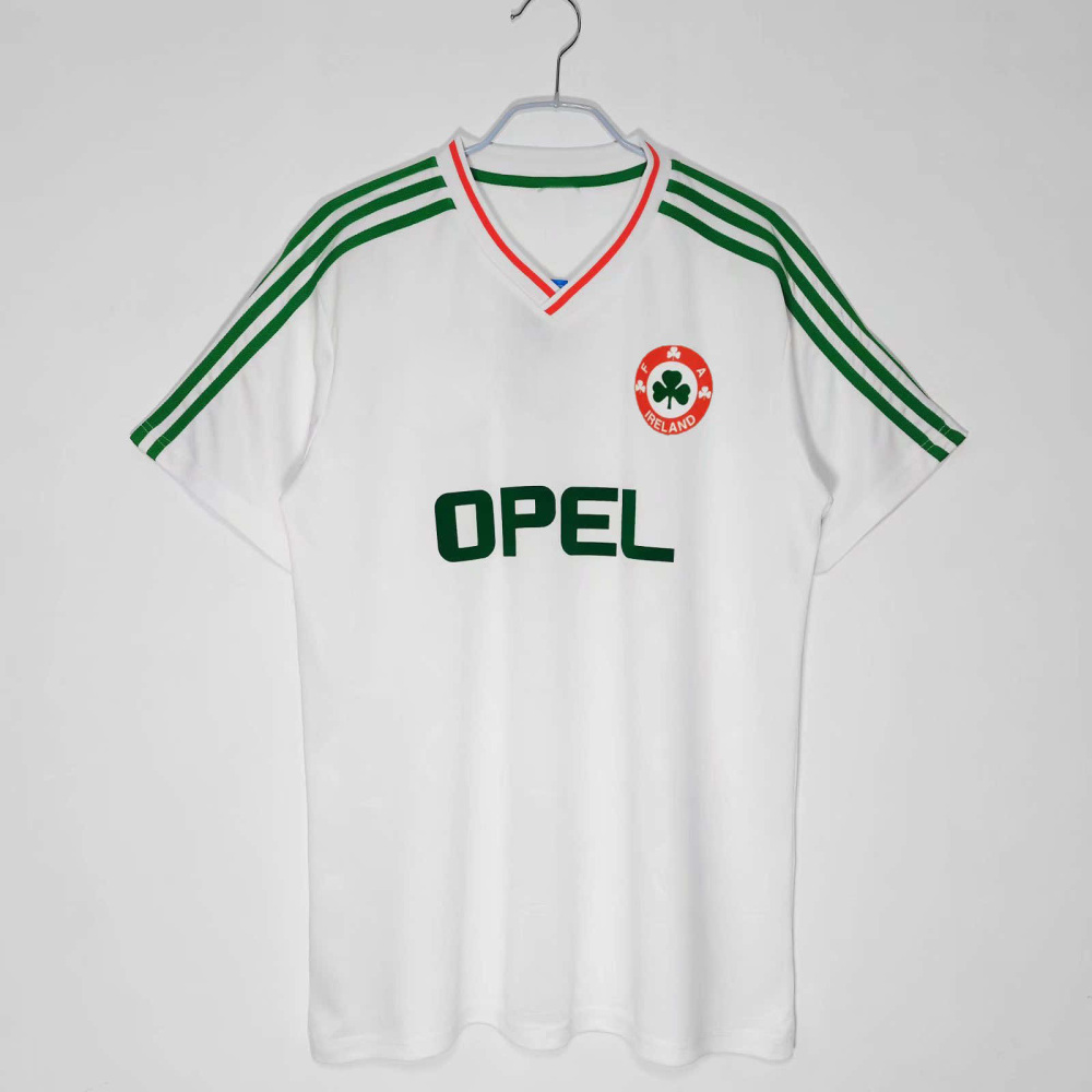 9092 season Ireland away retro Fan version
