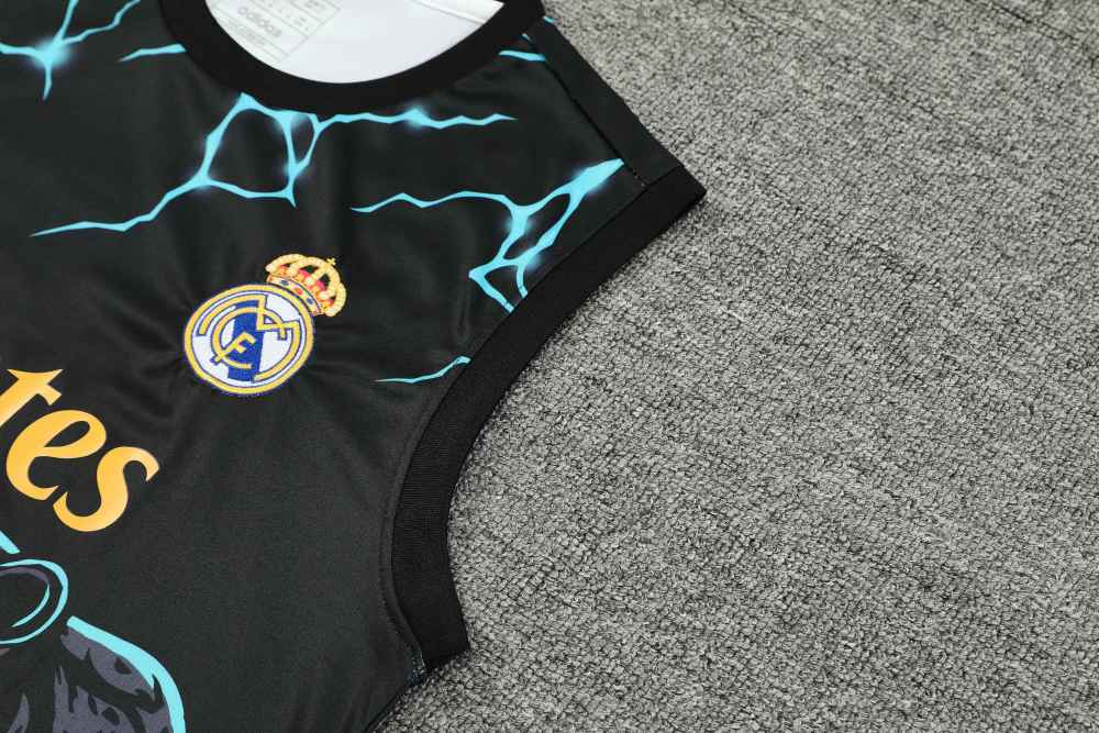 2425 Real Madrid CF Training clothes suit vest Fan version