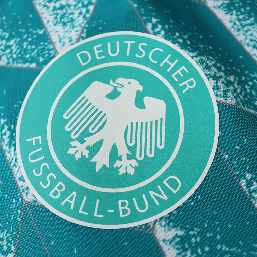 2425 Germany Wear on both sides windbreaker