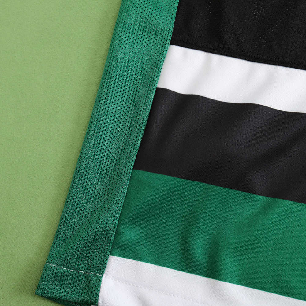 2425 season Sporting home Fan version