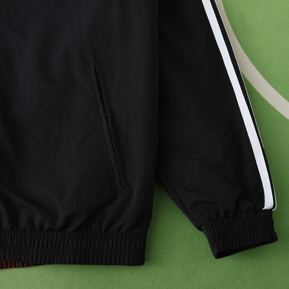 2425 Germany Wear on both sides windbreaker