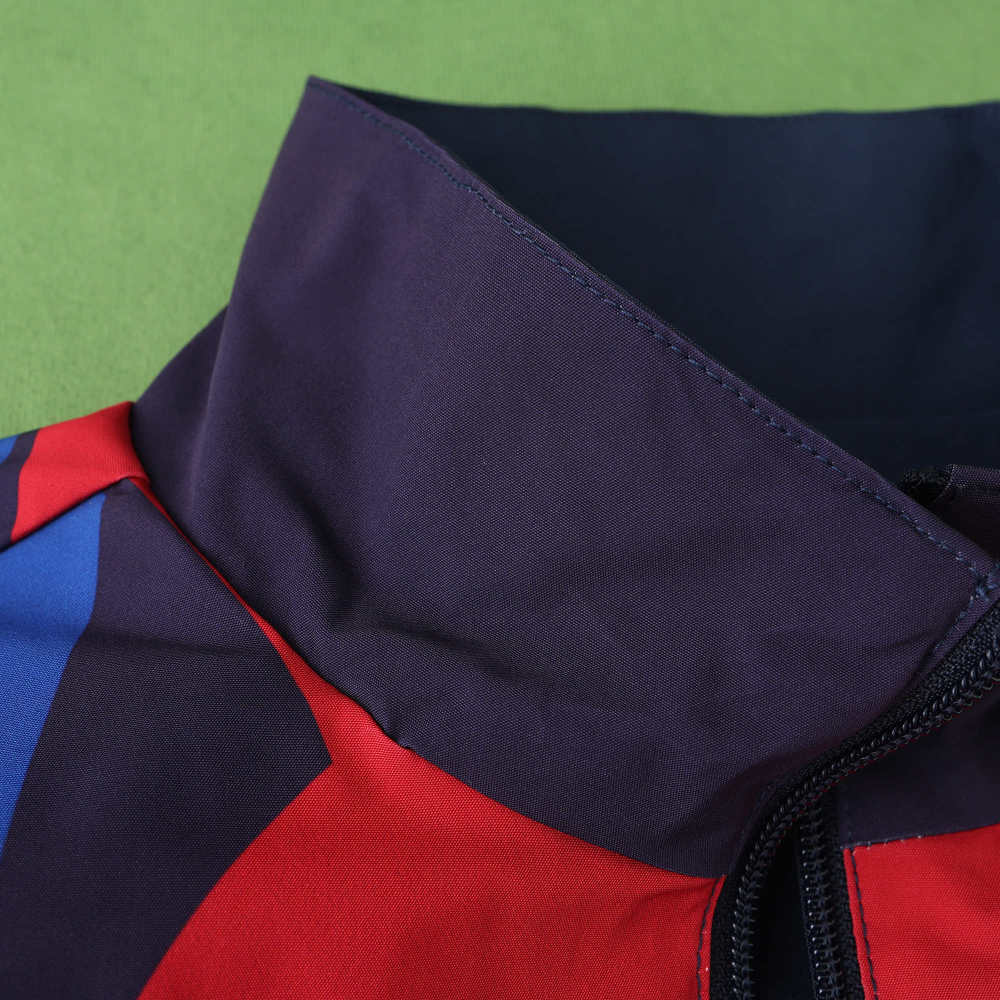 2425 FC Barcelona / Barça Wear on both sides windbreaker