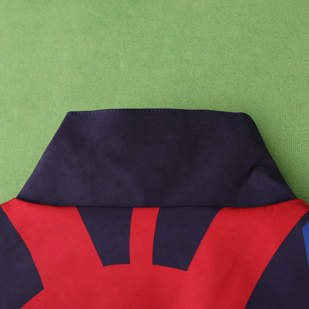 2425 FC Barcelona / Barça Wear on both sides windbreaker