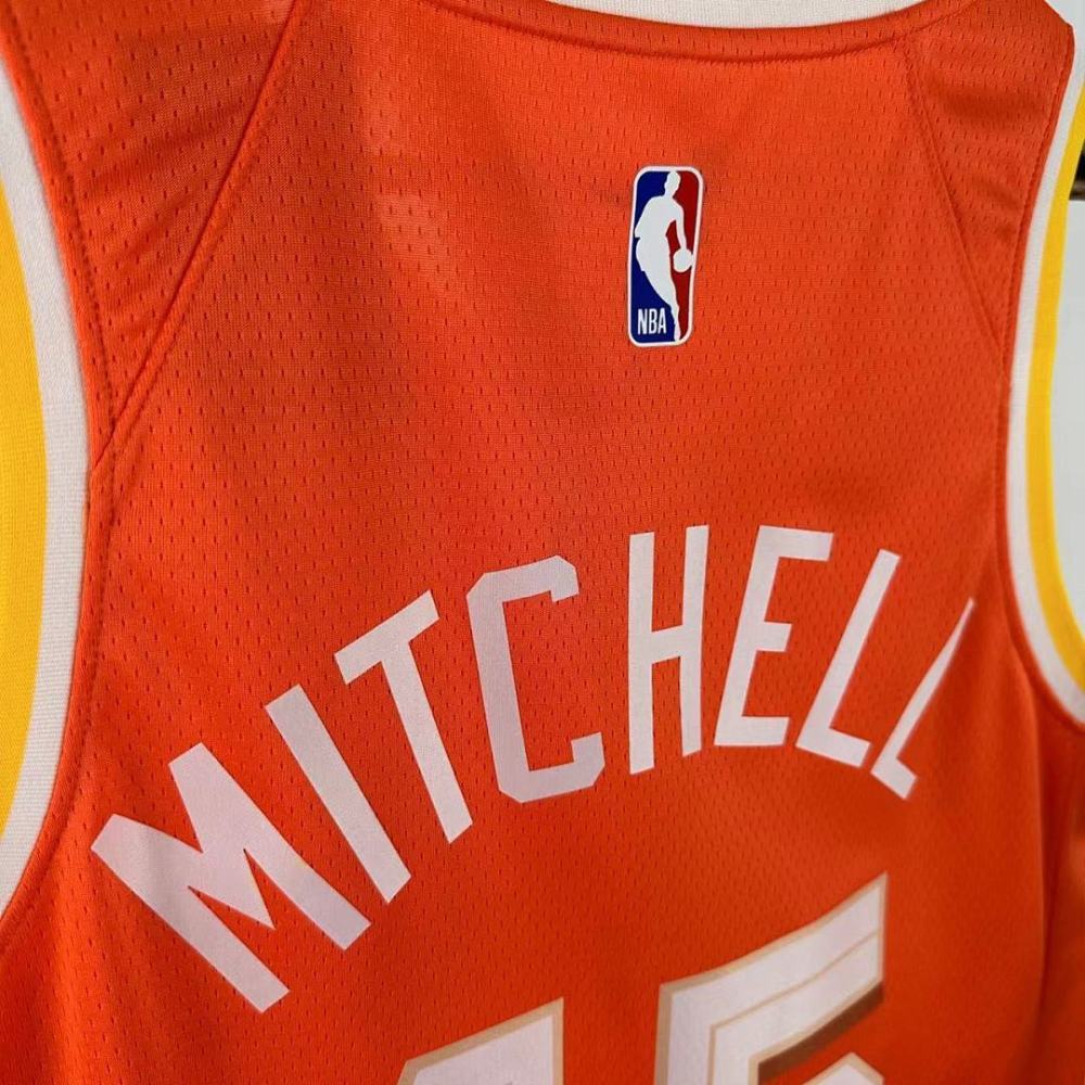 25-26 NBA Cleveland Cavaliers City version 45-MITCHELL