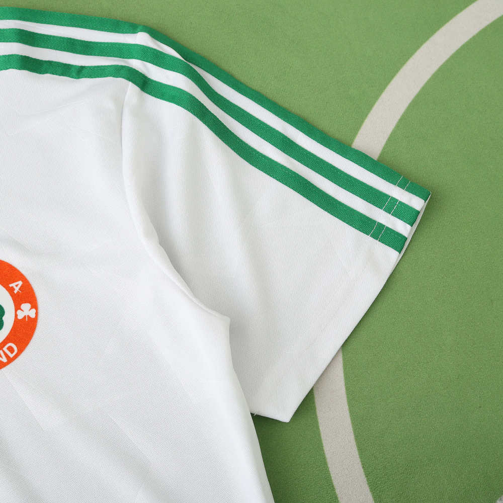 1990 season Ireland away retro Fan version
