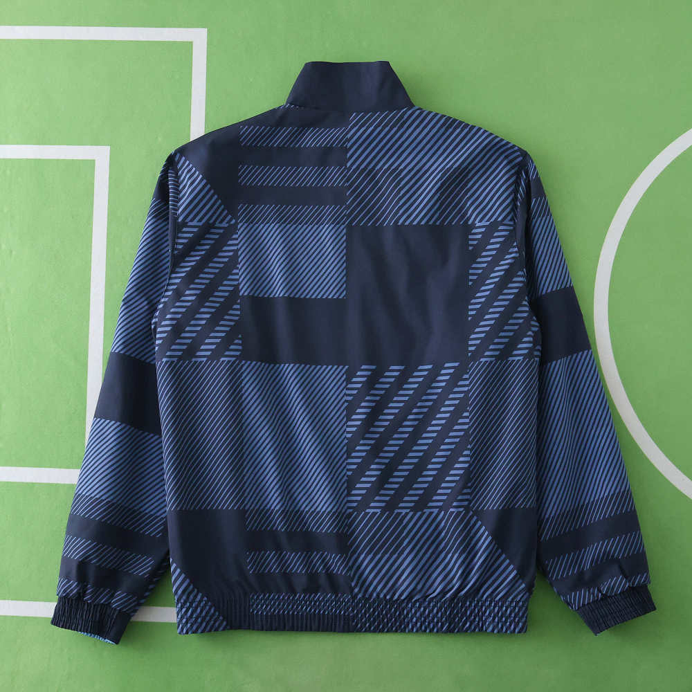 2425 Scotland Wear on both sides windbreaker
