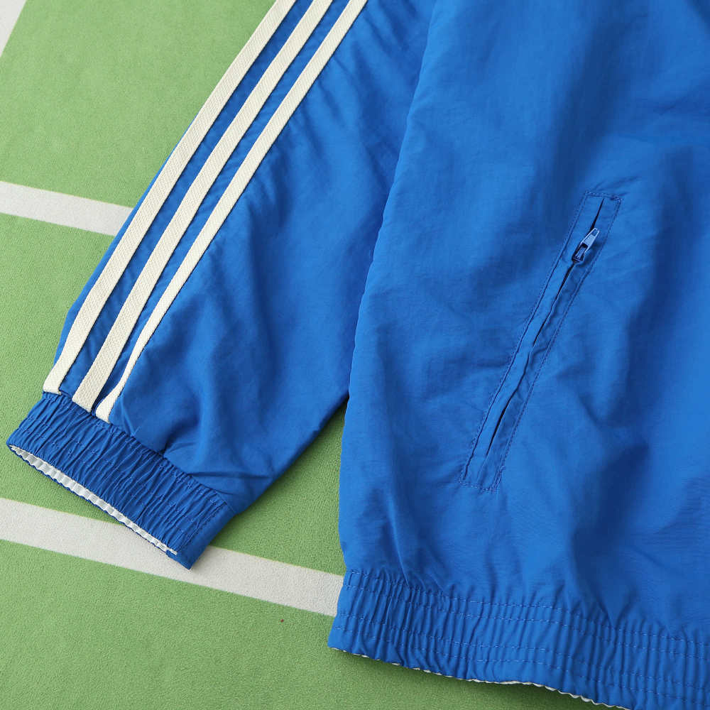 2425 Olympique Lyonnais Wear on both sides windbreaker