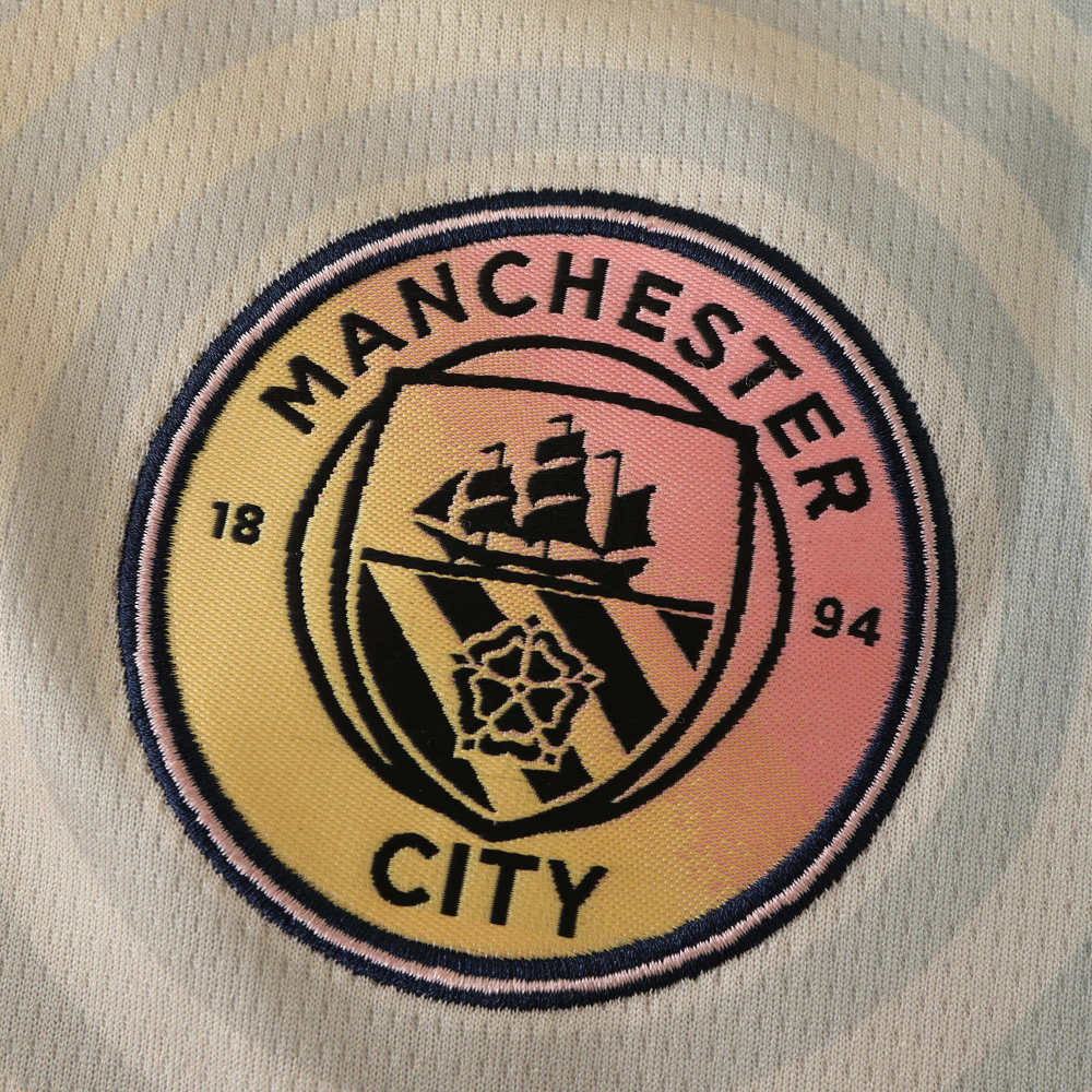 2425 season  Manchester City F.C. fourth Fan version