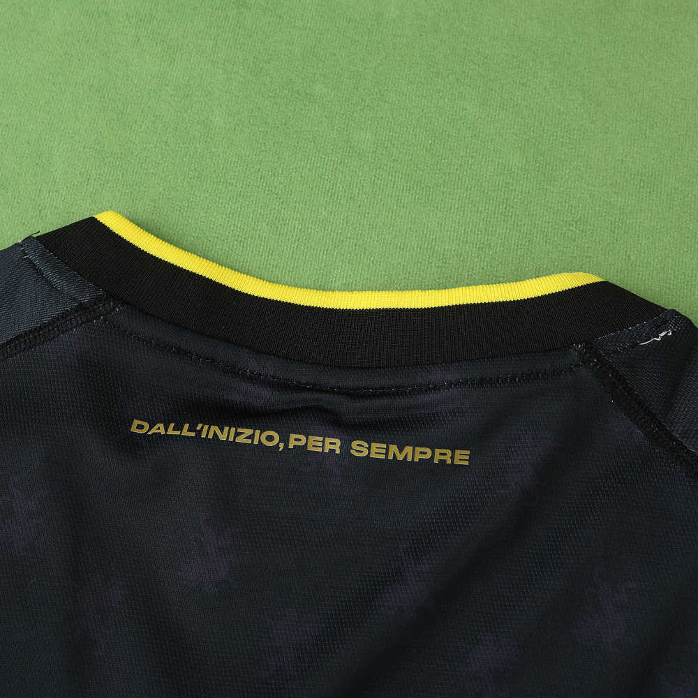 2425 season GenoaCFC third Fan version