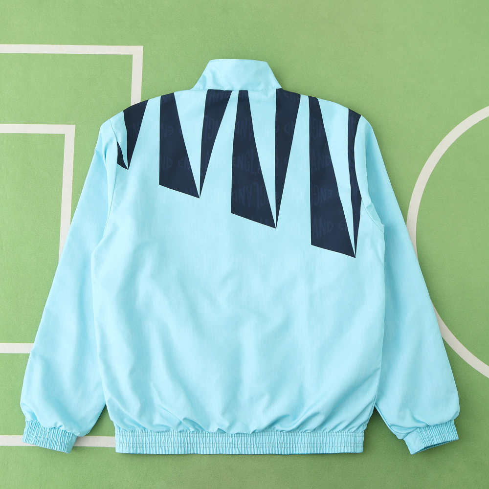 2425 England Wear on both sides windbreaker