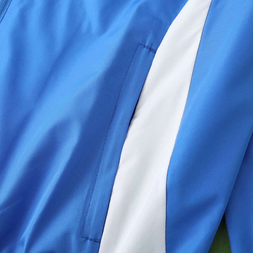 2425 Italy Wear on both sides windbreaker