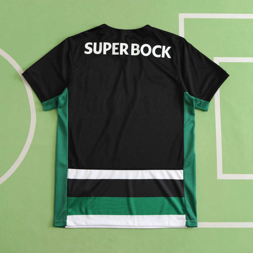 2425 season Sporting home Fan version