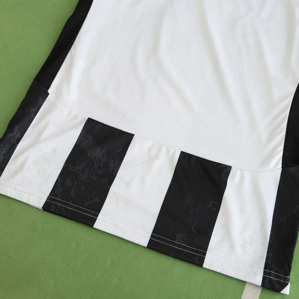 2425 season Juventus home Kids kit