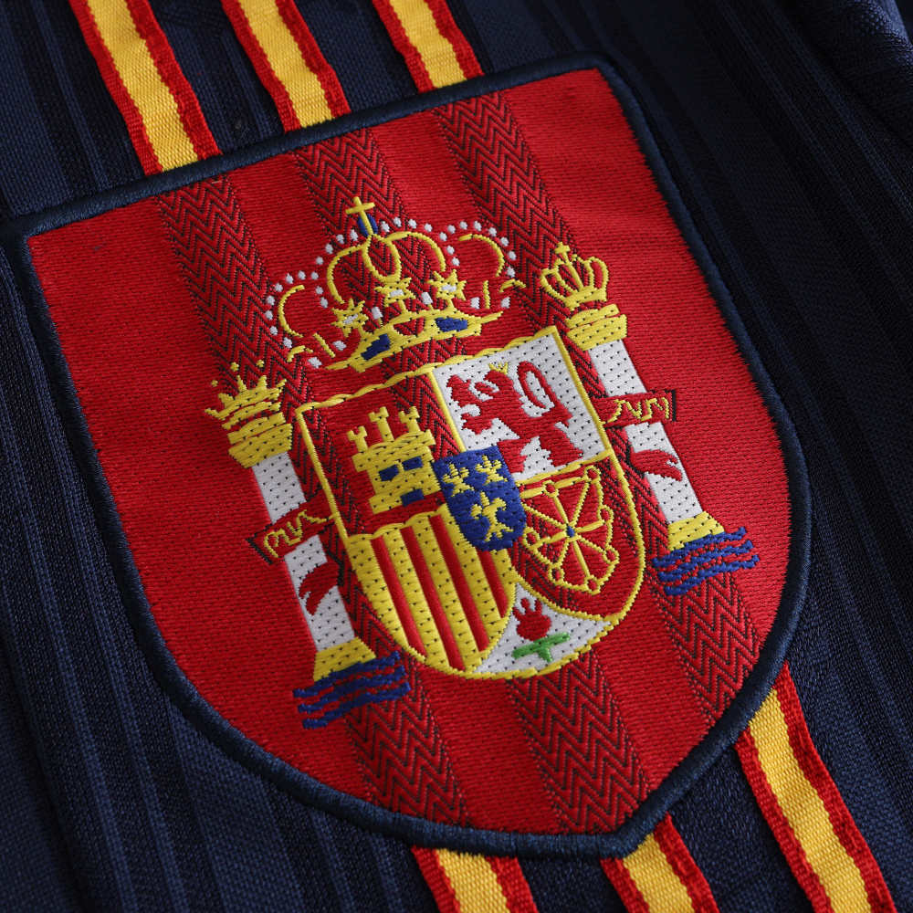 1996 season Spain away retro Fan version
