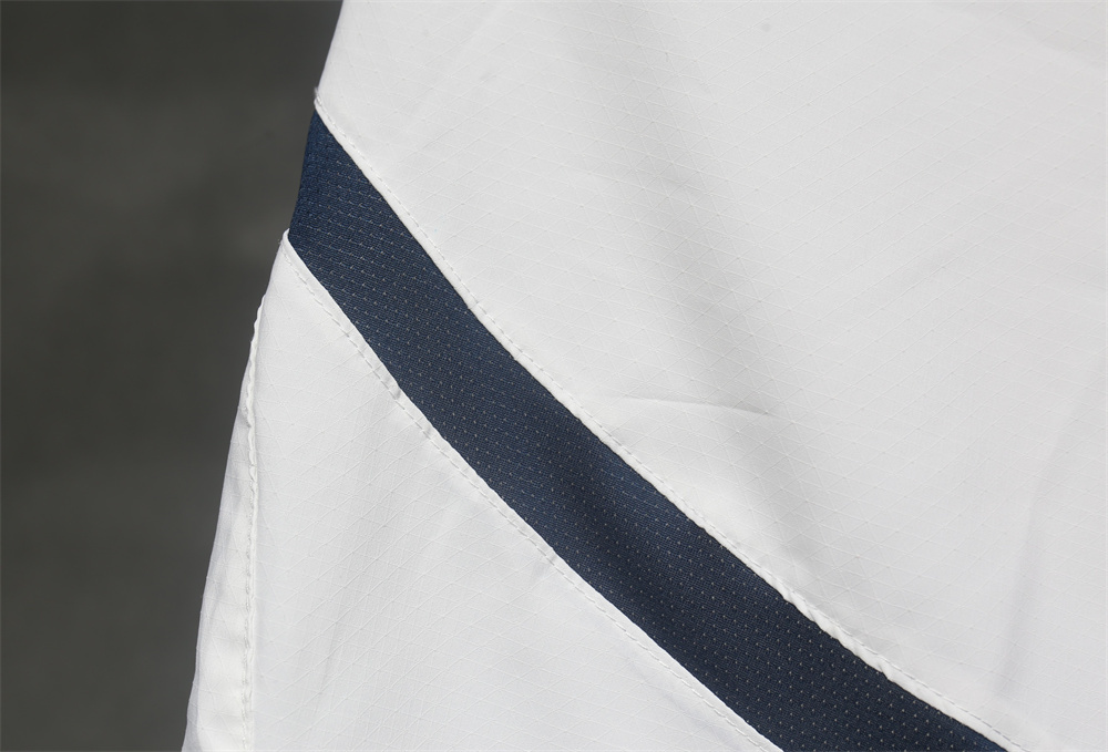 2425 season Manchester City F.C. home Player version short