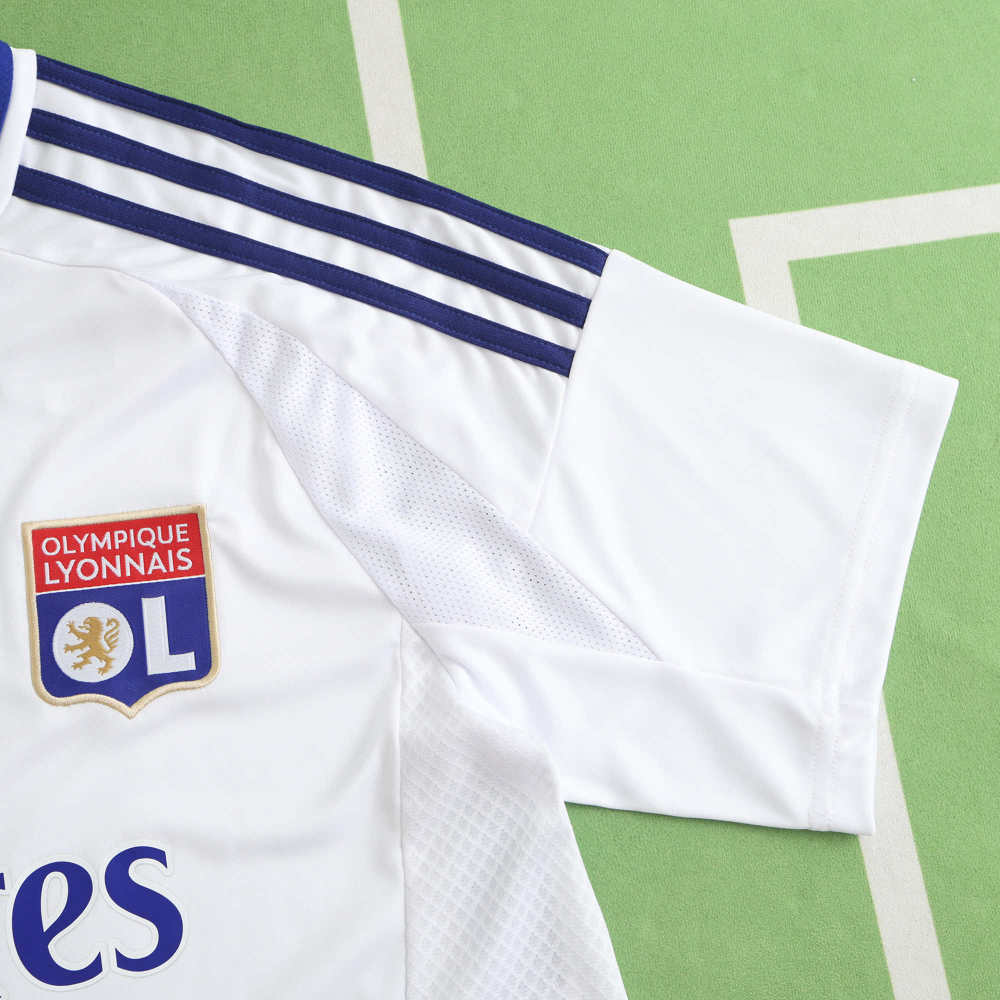 2425 season Lyon home Fan version