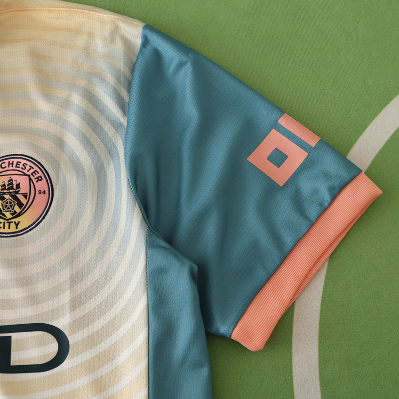 2425 season  Manchester City F.C. fourth Fan version