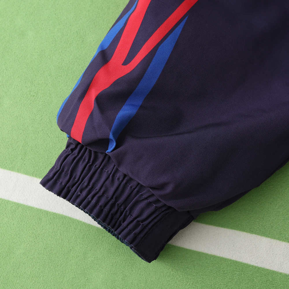 2425 FC Barcelona / Barça Wear on both sides windbreaker