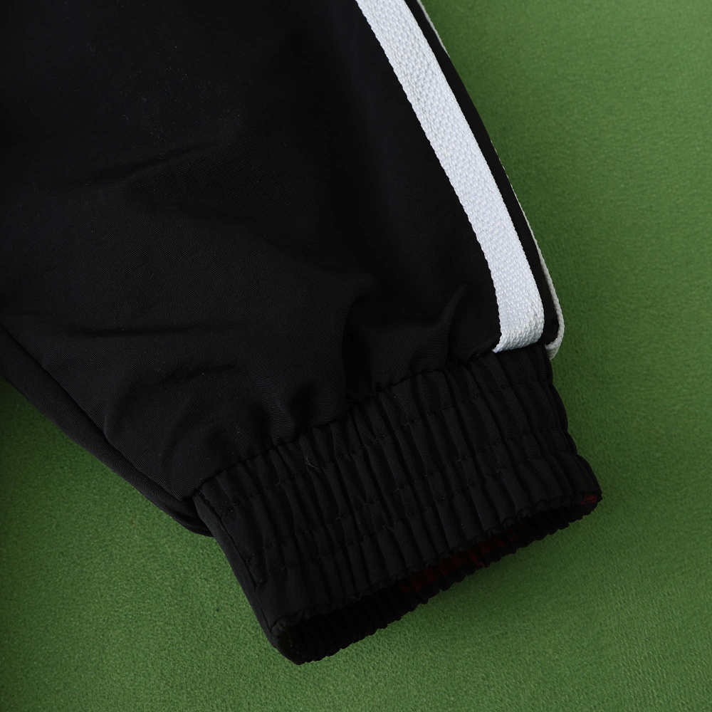 2425 Germany Wear on both sides windbreaker