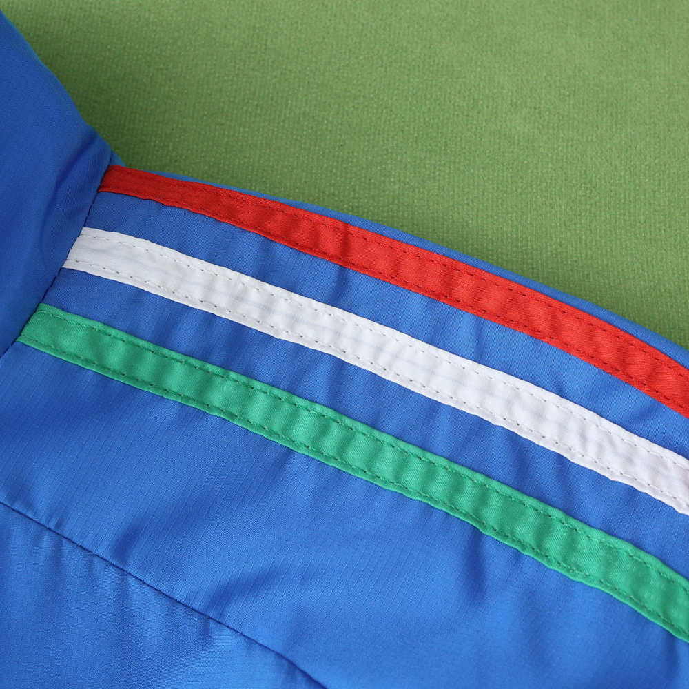 2425 Italy Wear on both sides windbreaker