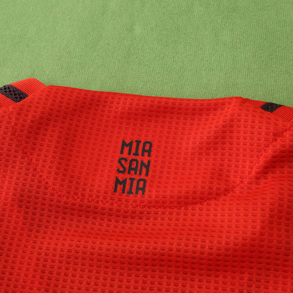 2425 season Fußball-Club Bayern München home Long sleeved Player version