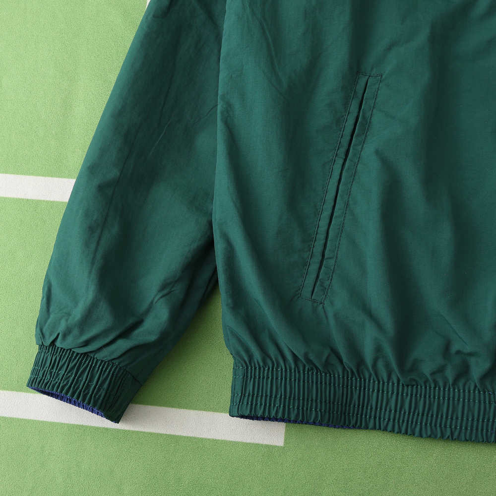 2425 Manchester United F.C. Wear on both sides windbreaker