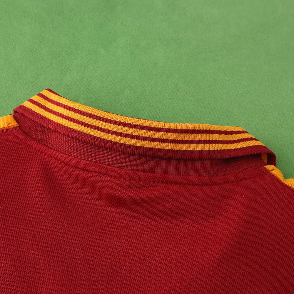 2425 season A.S. Roma retro Player version