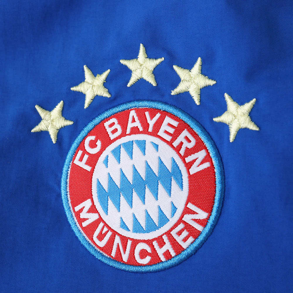 2425 Fußball-Club Bayern München Wear on both sides windbreaker