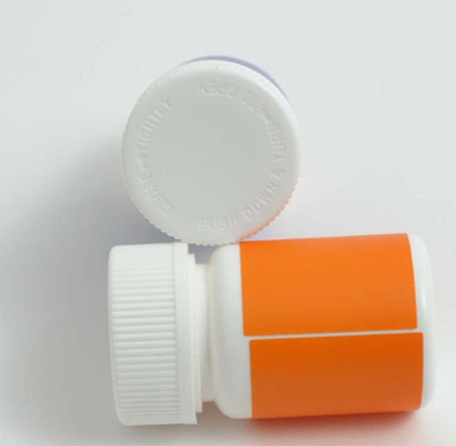 Medical-Grade Plastic Bottles with CR Screw Caps,CANNACOAST™,Medical-Grade Plastic Bottles with CR Screw Caps