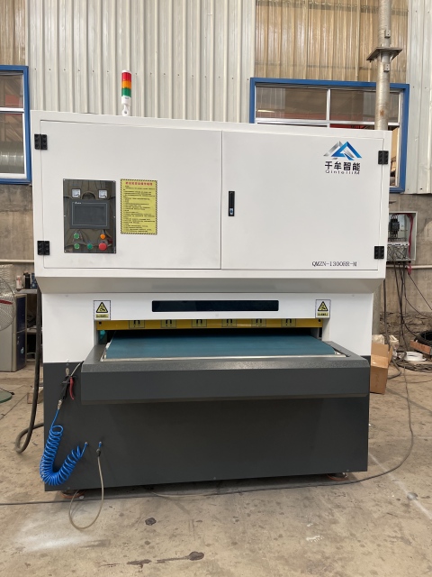 R-Series Sanding-Belt Deburring Machines | Qintellim