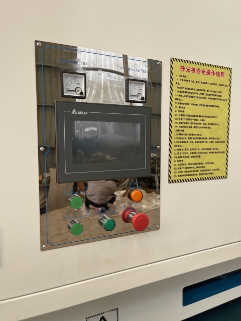 R-Series Sanding-Belt Deburring Machines | Qintellim
