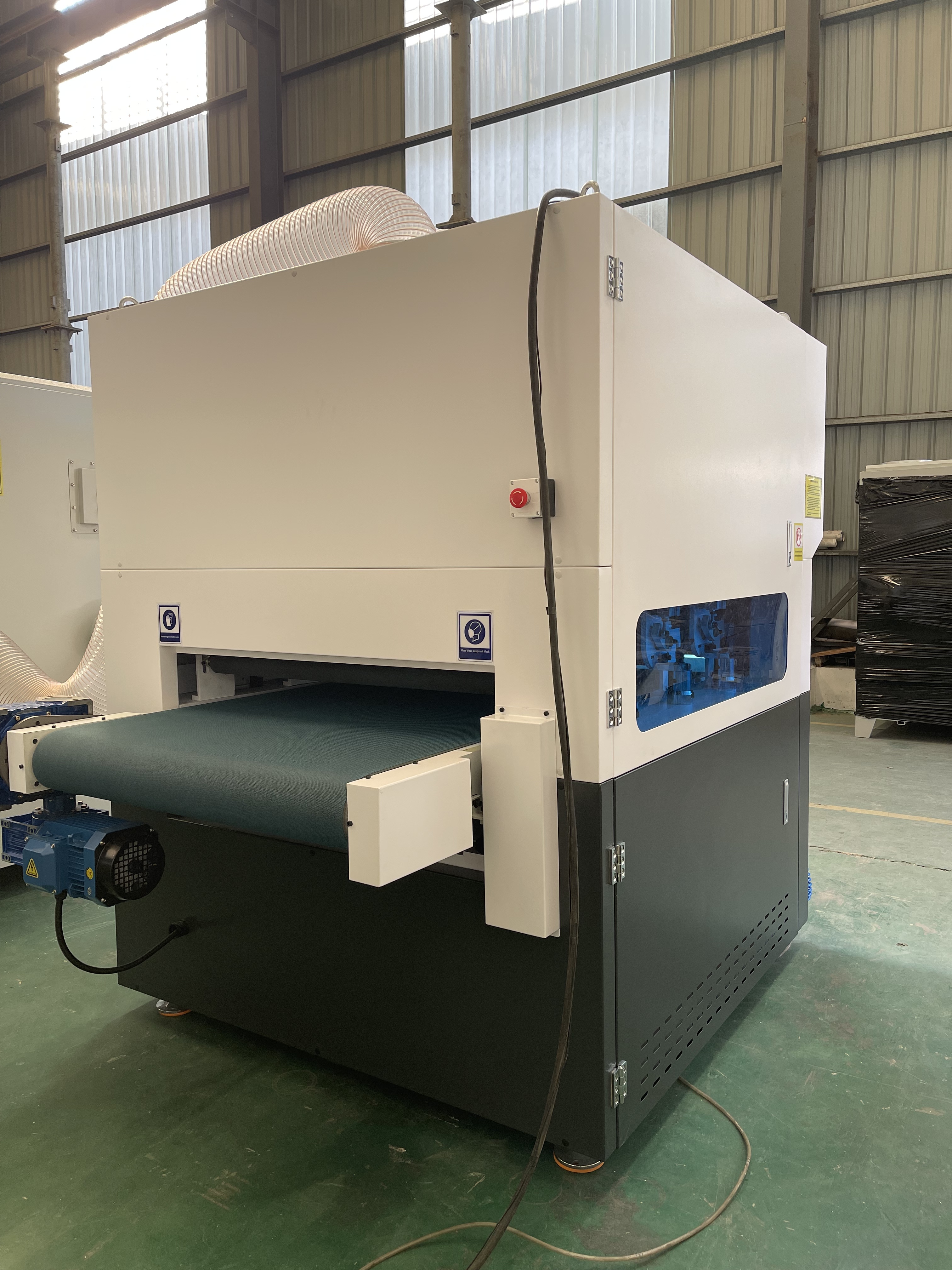 1000RRR-M Triple-Belt High-Efficiency Grinding Machine | Qintellim
