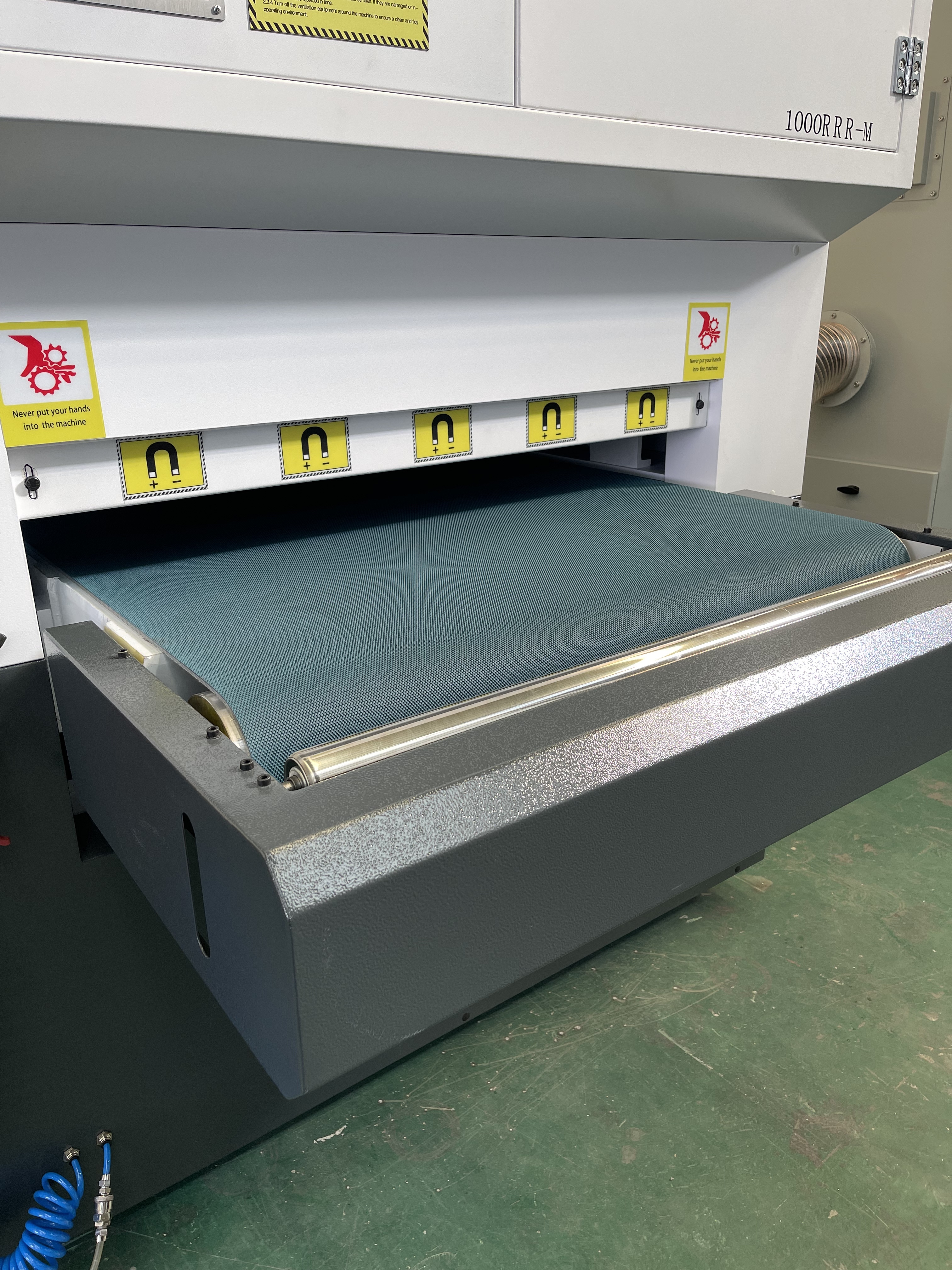 1000RRR-M Triple-Belt High-Efficiency Grinding Machine | Qintellim