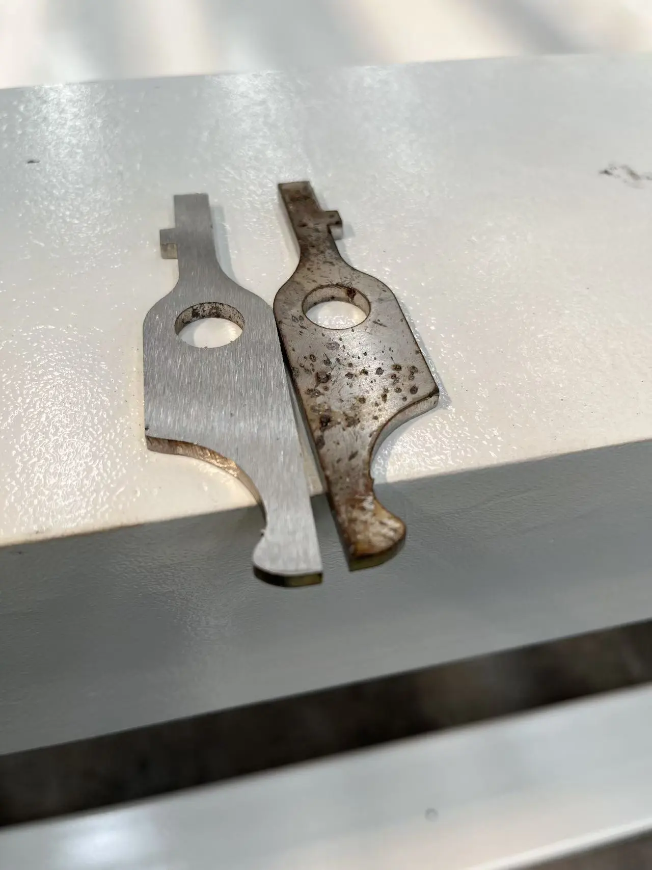 New energy enclosure edge rounding application
