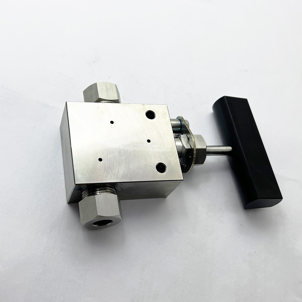 Waterjet Cutting Head Pump Two-way Straight Valve, 3/8 in. Water Jet HP Valve, 3/8" 2-way Straight A-0788-3 10078863 60VM6071 Valve,  High-Pressure, 2-way, Straight, Stainless Steel, 3/8 in.