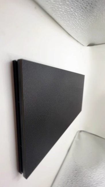 320X160mm Indoor Custom LED Display Screens with P0.9, P1.2, P1.5, P1.8, P2.5 Small Pitch Advertising LED Display Video Walls