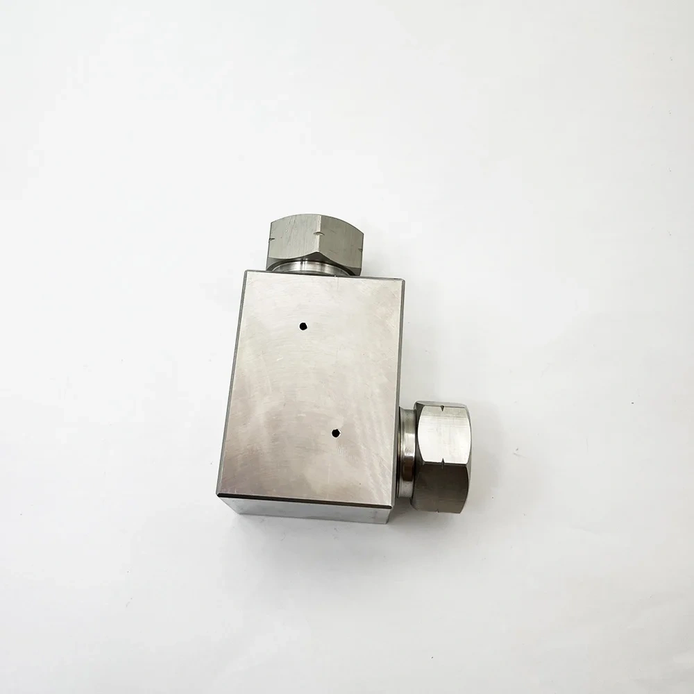 Waterjet Part High Pressure Tube Fittings 9/16'' HP Elbow Assembly 60k Elbow 9/16 Direc Two - Way 13164-3 1-13164-60-9 A-0775-3
