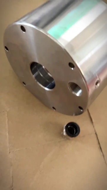 60K Speed Waterjet Cutting Head Intensifier End Cap Assembly High Pressure End Cap HP End Bell 061751-1 321276-1 301004-1