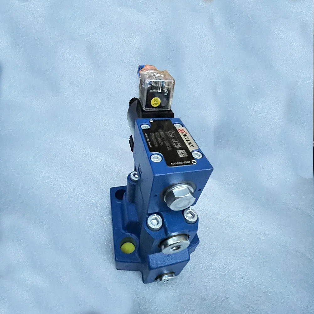 A-10544 1-11736 Waterjet Cutting Intensifier Pilot Valve 24 VDC Water Jet Cutter Head 60k For HUADE Pilot Valve Electrical Shift