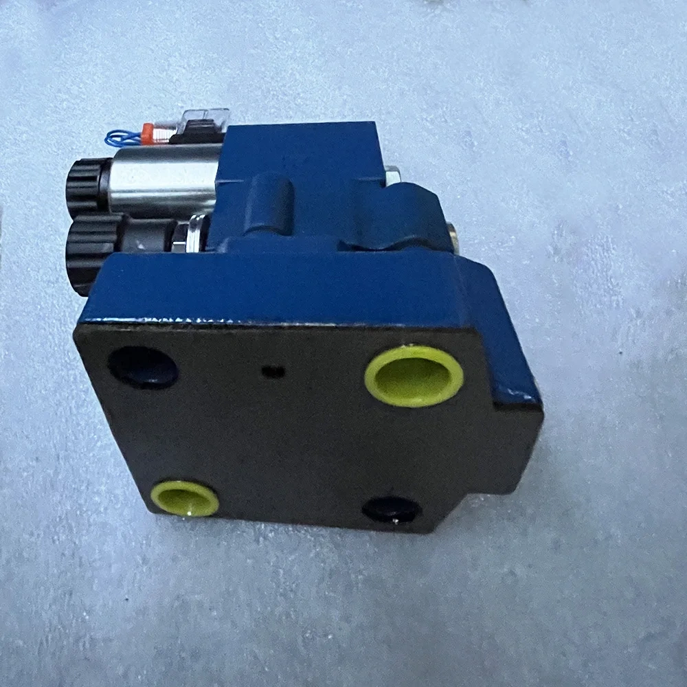 A-10544 1-11736 Waterjet Cutting Intensifier Pilot Valve 24 VDC Water Jet Cutter Head 60k For HUADE Pilot Valve Electrical Shift