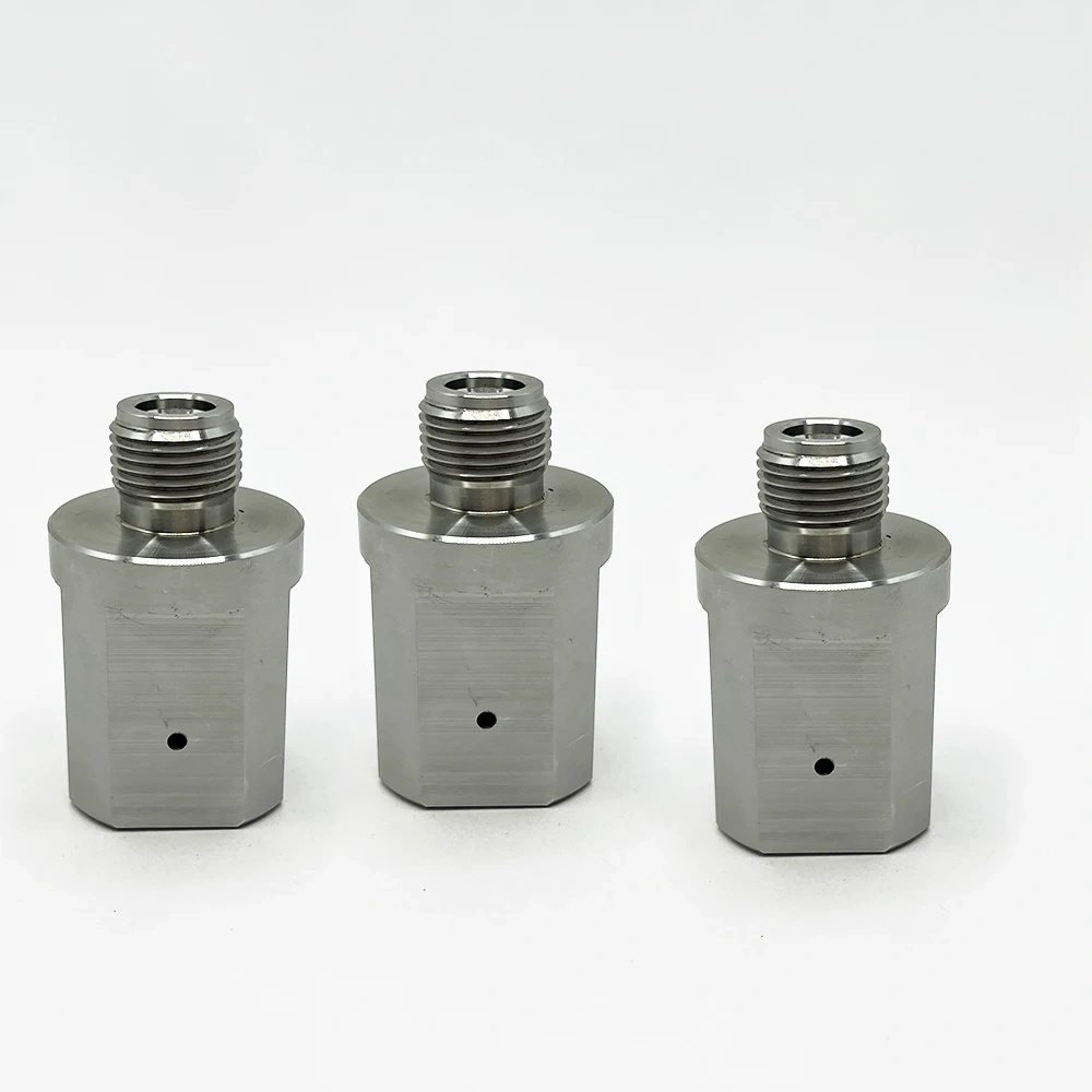 SR20028 35697 For Sunrise Waterjet Cutting Head Check Valve Outlet Body, 7/8 in. For Jet Edge Water Jet Hybrid Output Adapter