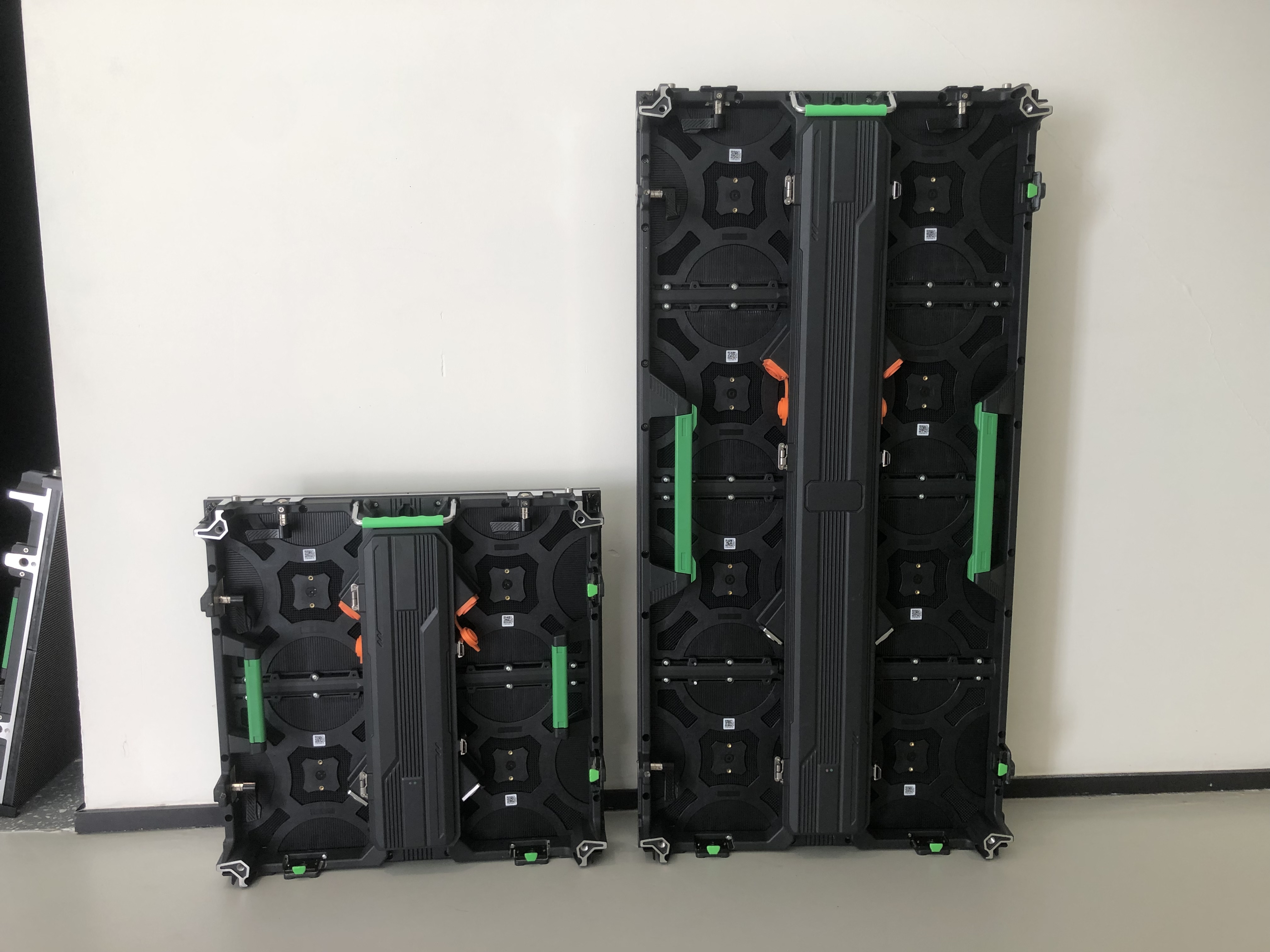 outdoor p2.604,p2.976,p3.91,p4.81 250x250mm led module for indoor rental screen