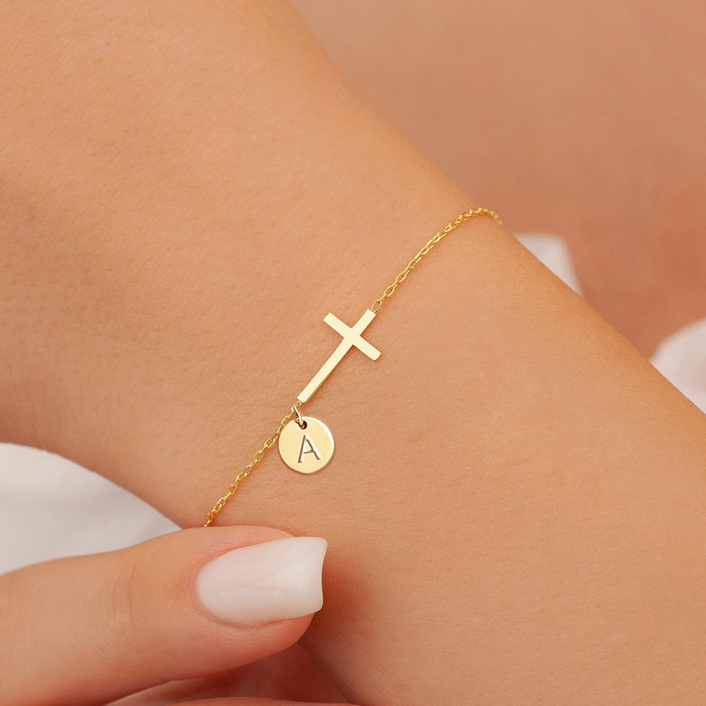 Minimalist cross charm bracelet