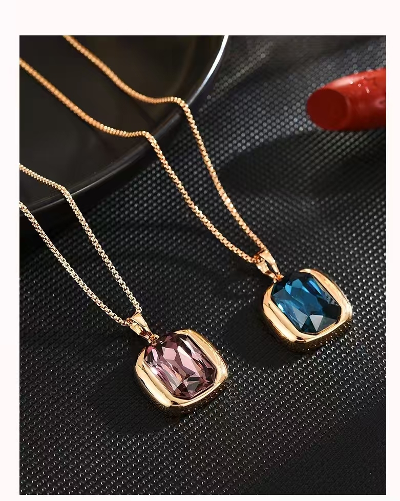 Vintage Versatile Sweater Necklace