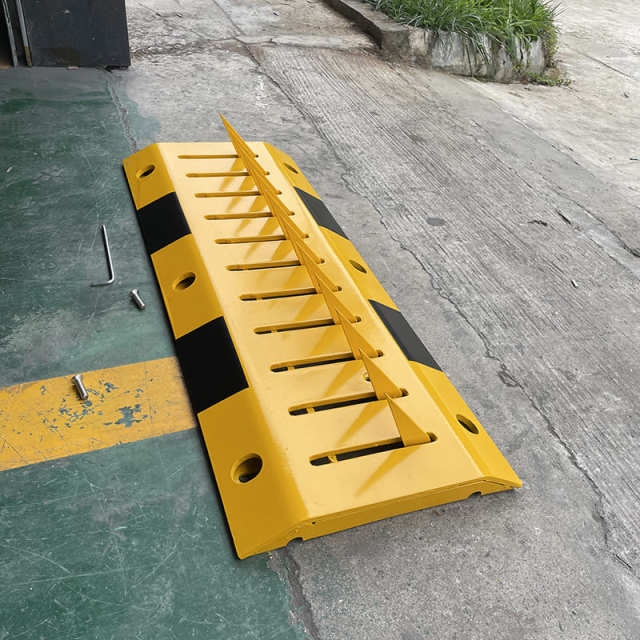 Carbon Steel One Direction Tire Killer