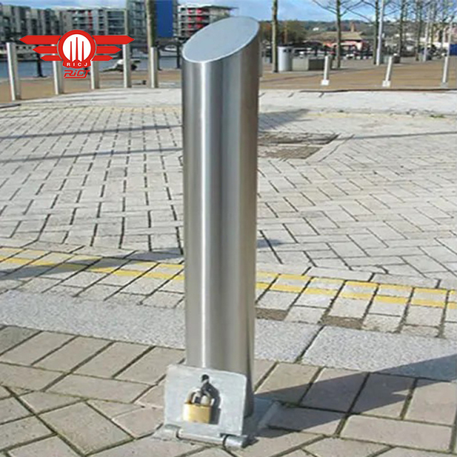 Stainless Steel Flexible Bollard