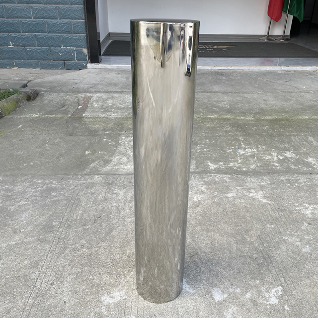 Mirror Finish Stainless Steel Fixed Bollard