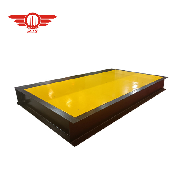 RICJ Hydraulic Road Blocker